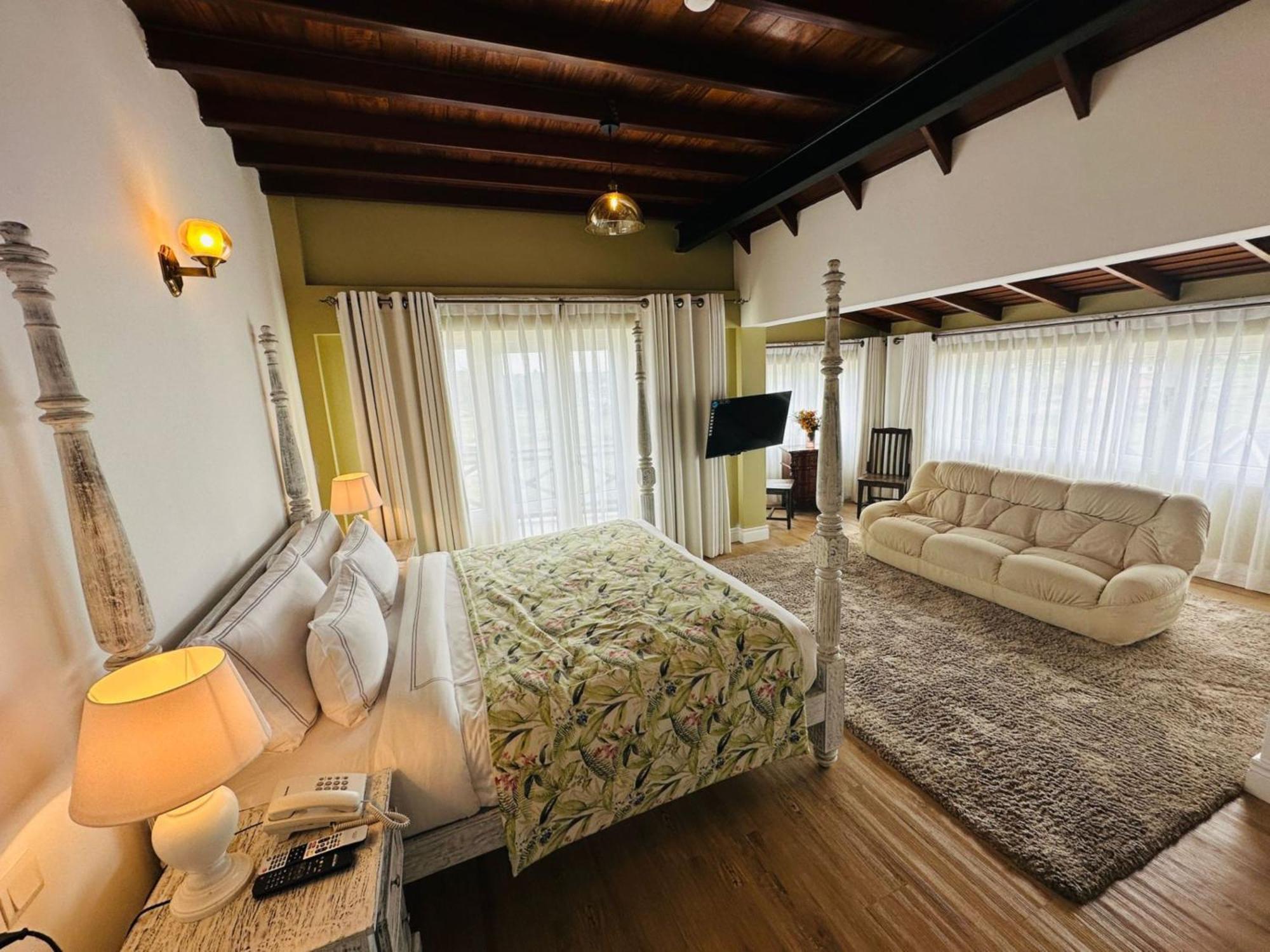 Hotel Pedro Barn At Little England *